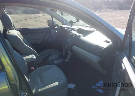 2014 Subaru Forester 2.5I Premium z USA, uszkodzony, nr VIN JF2SJAECXEH439022